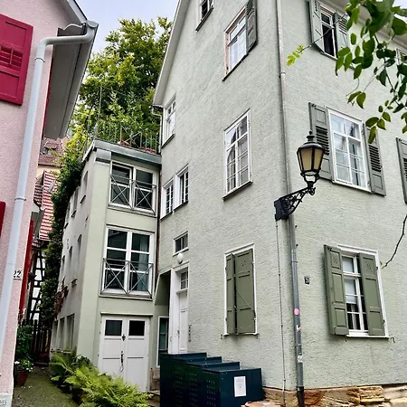 Charmantes Altstadtzimmer Mit Teeecke & Arbeitsplatz In